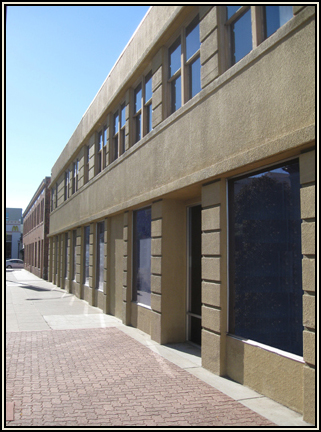 Streamline moderne building at 610 Court St., looking south.